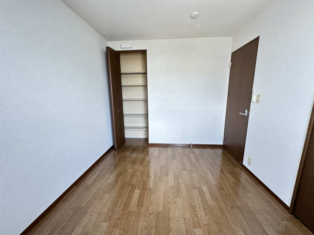 収納　北洋室-2